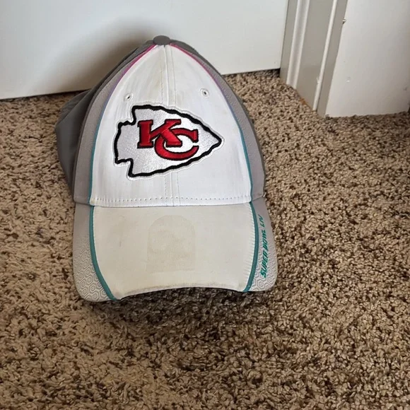 BUNDLE Kansas City Chiefs Hat Collection - Picture 4 of 5